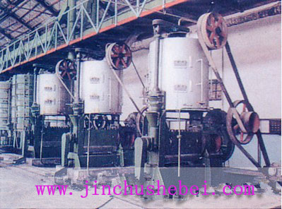 預(yù)榨成套設(shè)備(圖1) 預(yù)榨浸出生產(chǎn)線