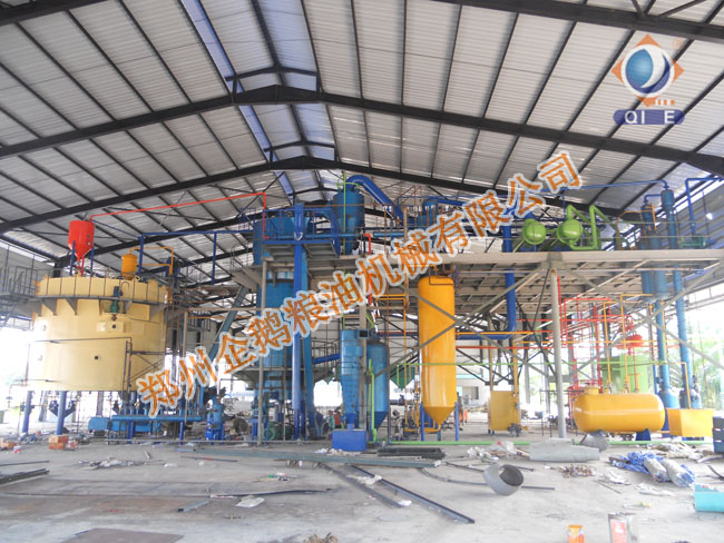 東北大豆油浸出設(shè)備為什么都選企鵝廠家(圖1) 浸出設(shè)備